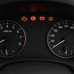 Co oznaczają najczęstsze kontrolki na desce rozdzielczej